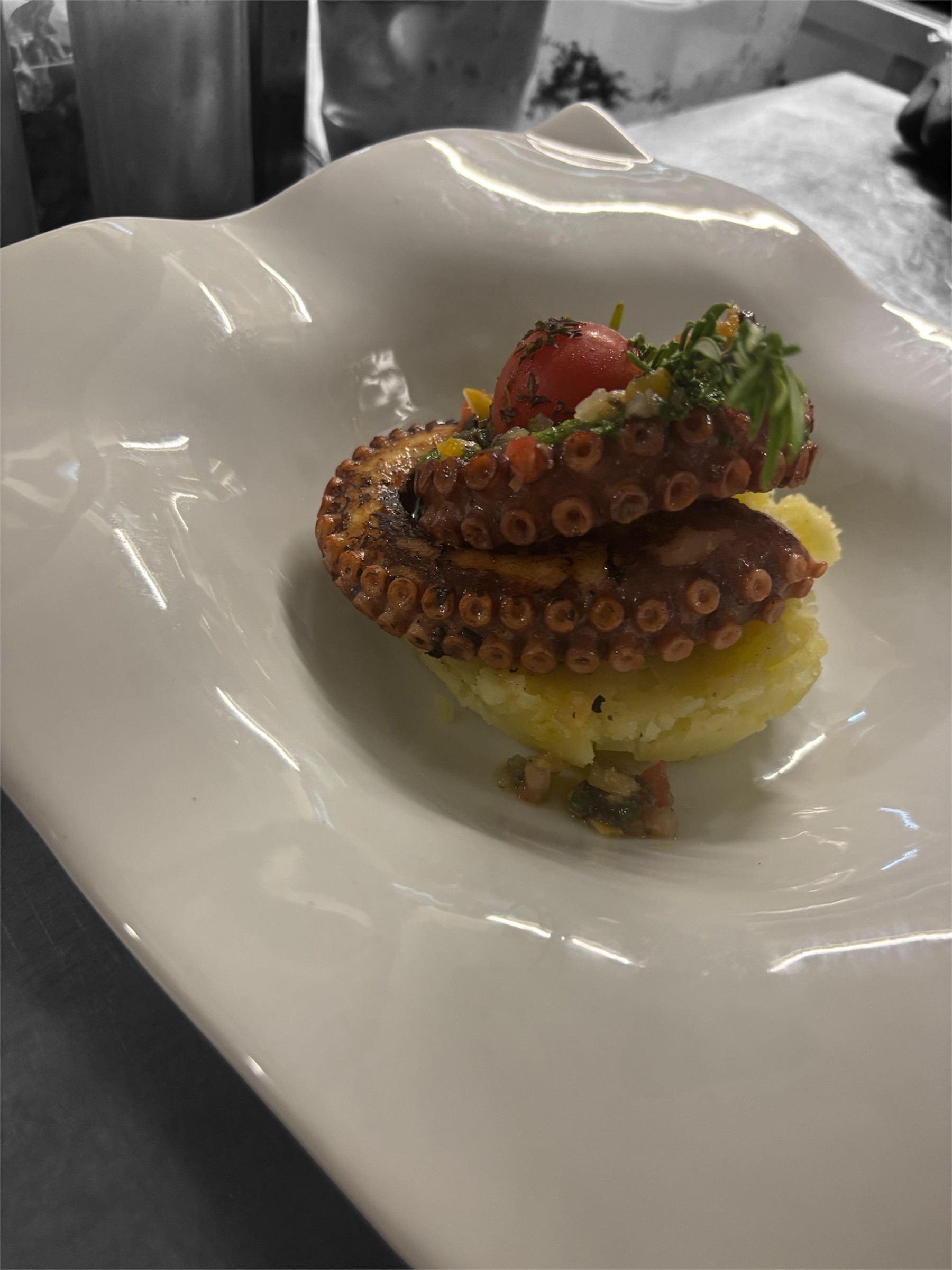 Poulpe de Roches Grillé à la Plancha